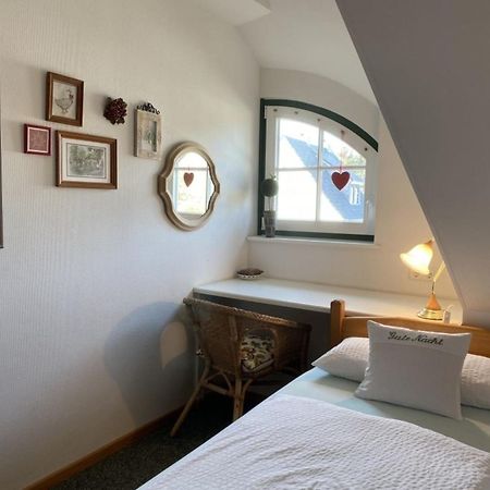 Ferienwohnung Nr 07 Og Spitzboden Born Eksteriør billede
